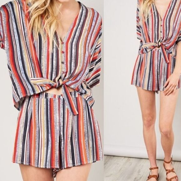 Colorful Striped‎ Top/Short Set - Picture 9 of 16